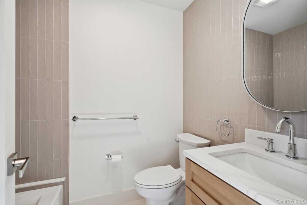 54 Lindbergh Avenue, Rye, NY 10580 - Photo 17 of 28