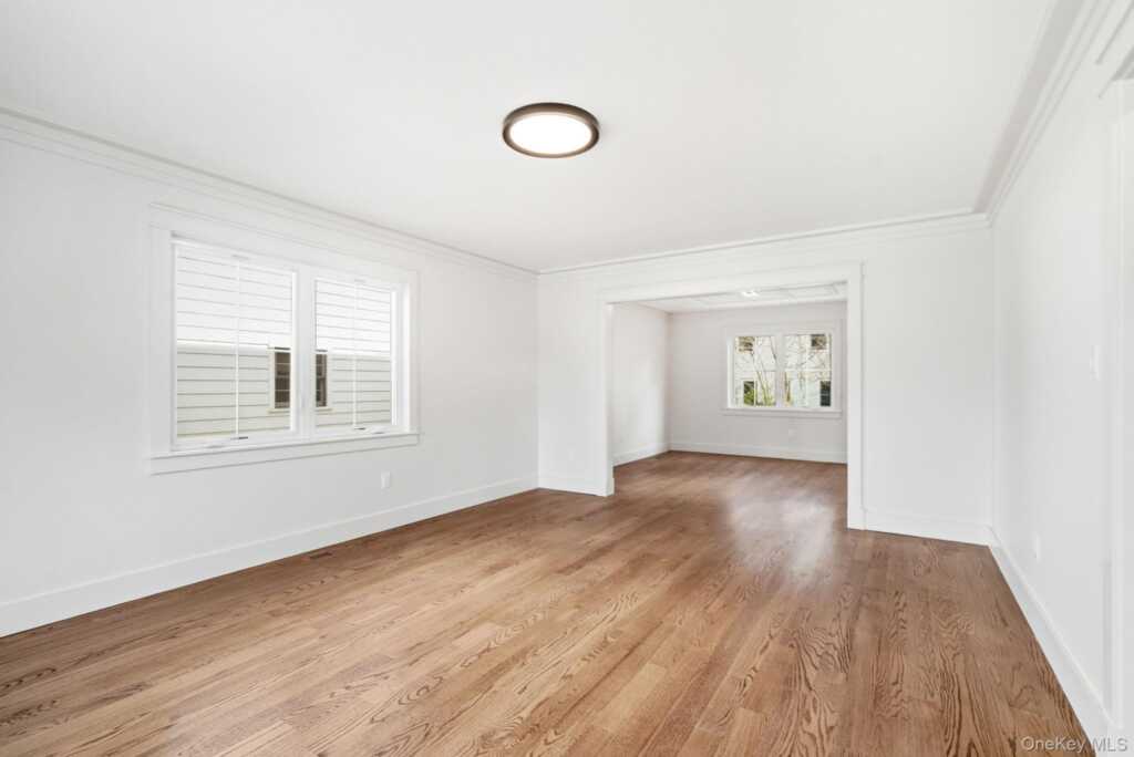 54 Lindbergh Avenue, Rye, NY 10580 - Photo 4 of 28