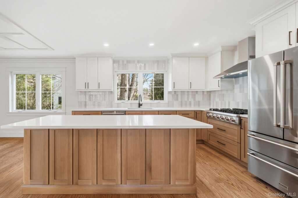 54 Lindbergh Avenue, Rye, NY 10580 - Photo 7 of 28