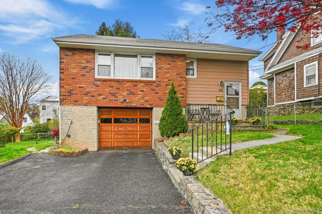 32 Chase Avenue, White Plains, NY 10606