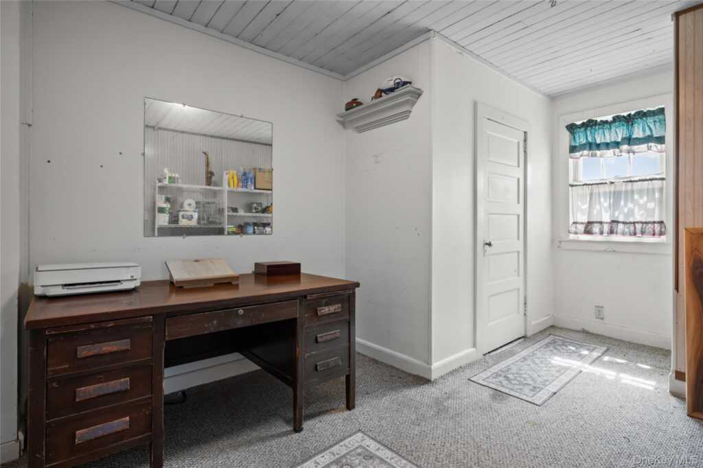 1 Pembroke Street, New Rochelle, NY 10801 - Photo 12 of 47