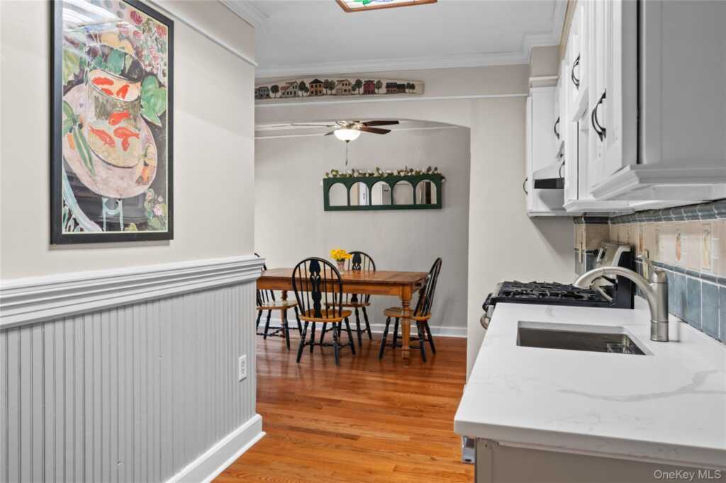 1 Pembroke Street, New Rochelle, NY 10801 - Photo 16 of 47