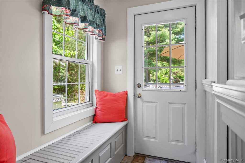 1 Pembroke Street, New Rochelle, NY 10801 - Photo 20 of 47