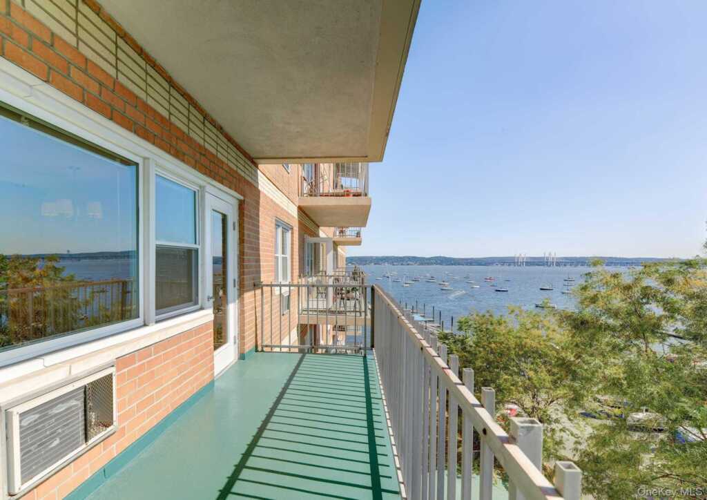 101 Gedney Street, Unit #4Y, Nyack, NY 10960 - Photo 12 of 13