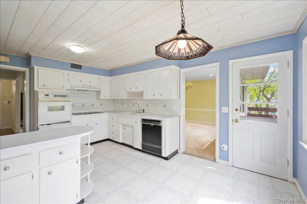 625 North Street, White Plains, NY 10605 - Photo 18 of 45