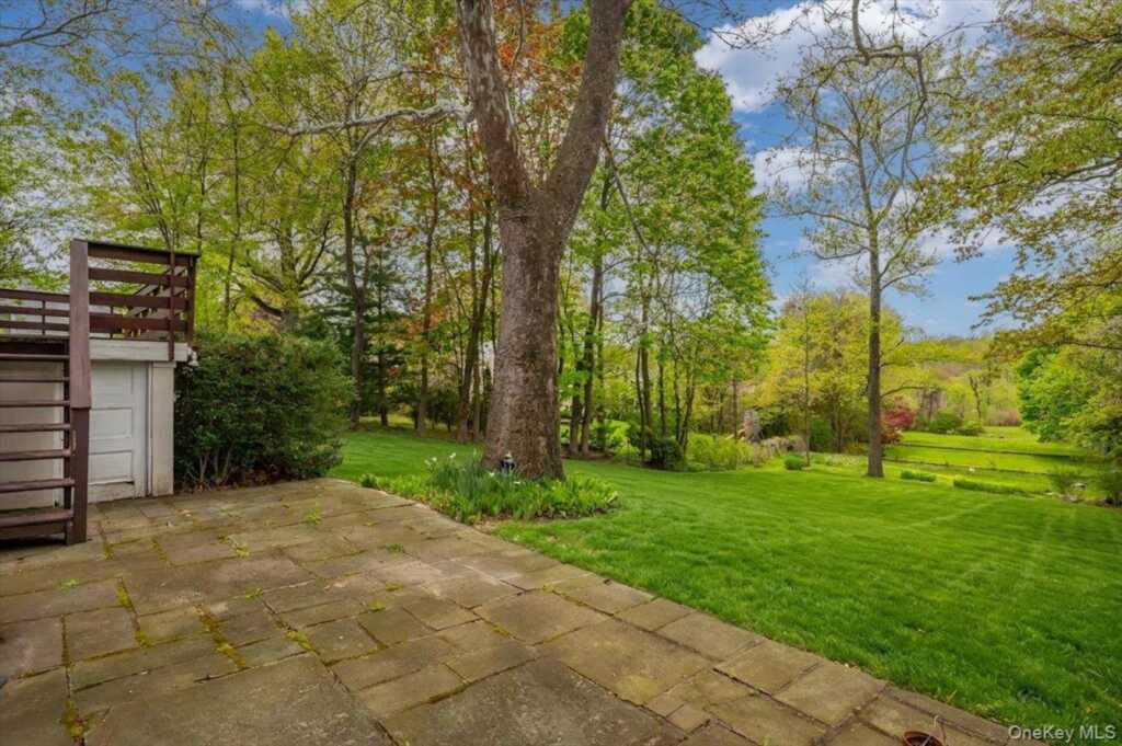 625 North Street, White Plains, NY 10605 - Photo 40 of 45