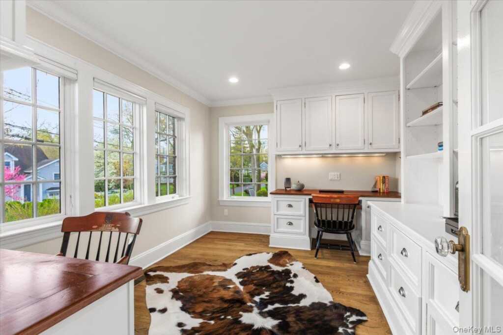 30 Lindbergh Avenue, Rye, NY 10580 - Photo 10 of 36