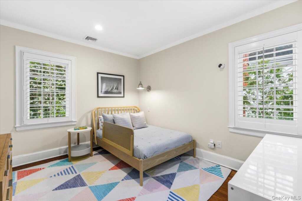 30 Lindbergh Avenue, Rye, NY 10580 - Photo 17 of 36