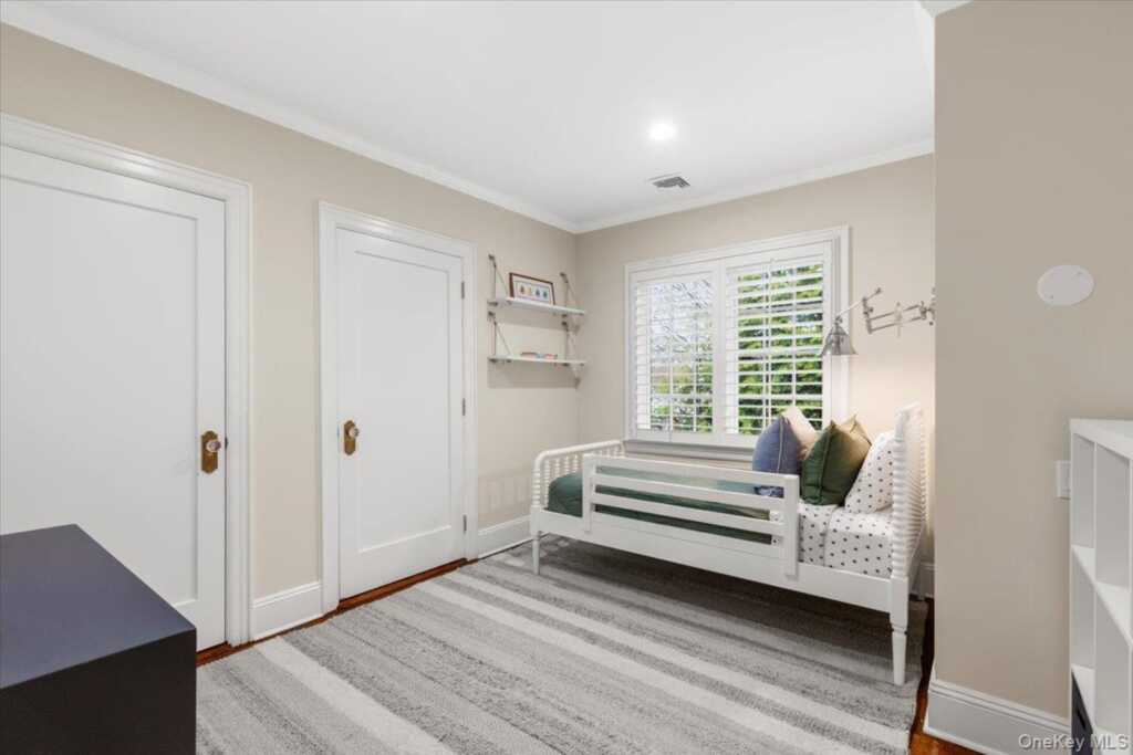 30 Lindbergh Avenue, Rye, NY 10580 - Photo 18 of 36