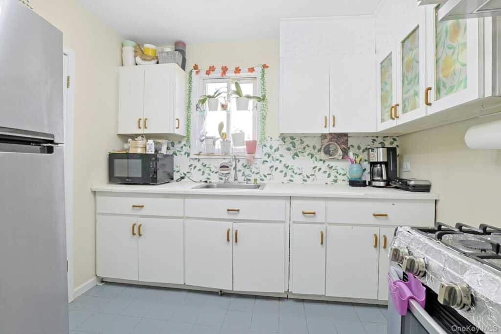 3 Grandview Avenue, Nanuet, NY 10954 - Photo 25 of 38