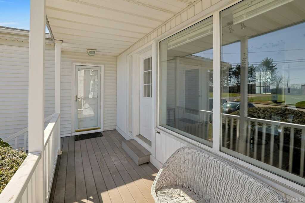 3 Grandview Avenue, Nanuet, NY 10954 - Photo 7 of 38