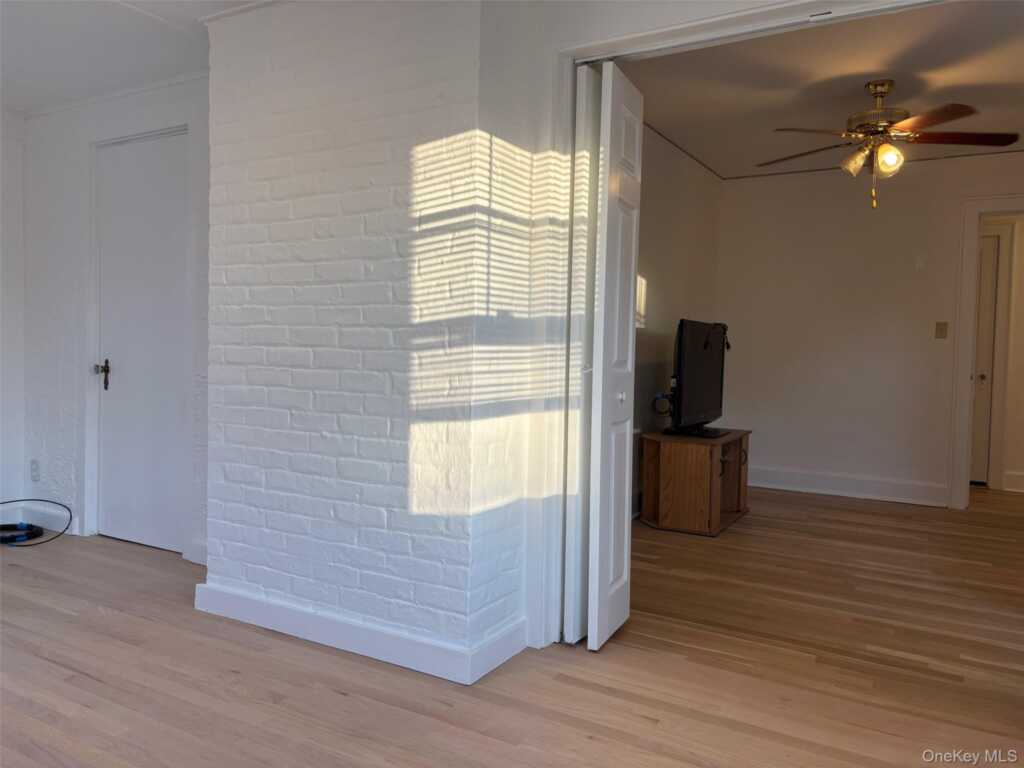82 Putnam Avenue, Rye, NY 10573 - Photo 31 of 35