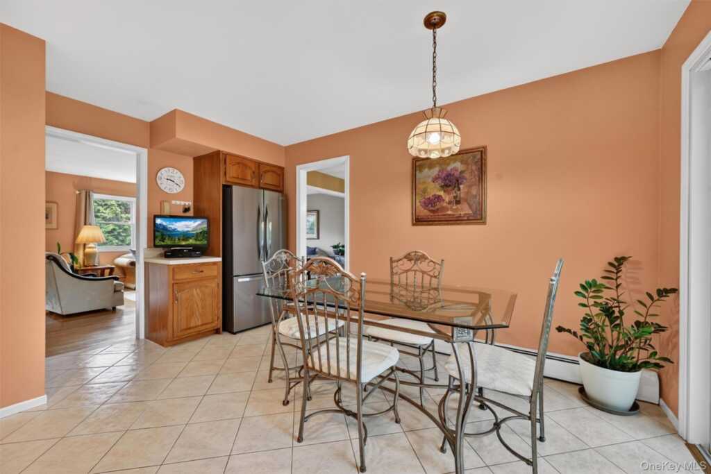 8 Cartwright Road, Stony Point, NY 10980 - Photo 15 of 42