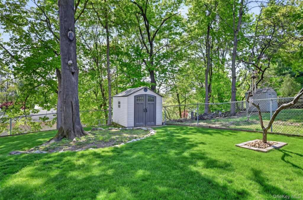 8 Cartwright Road, Stony Point, NY 10980 - Photo 38 of 42