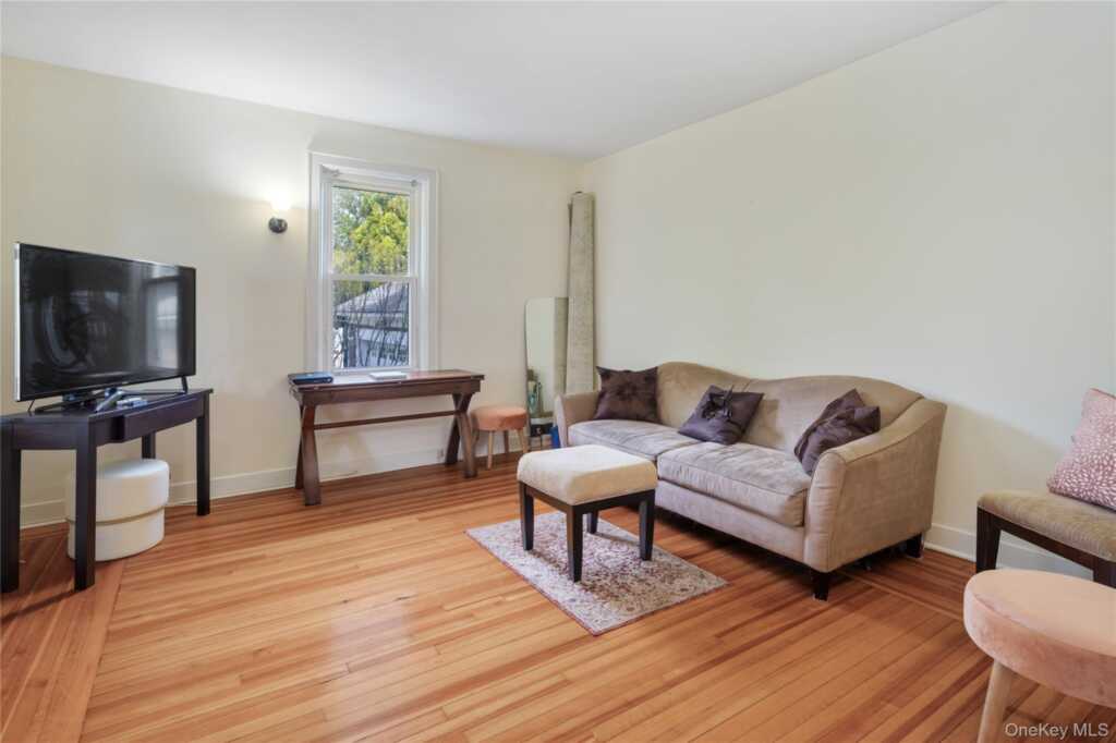 12 Marathon Place, Rye, NY 10573 - Photo 26 of 47