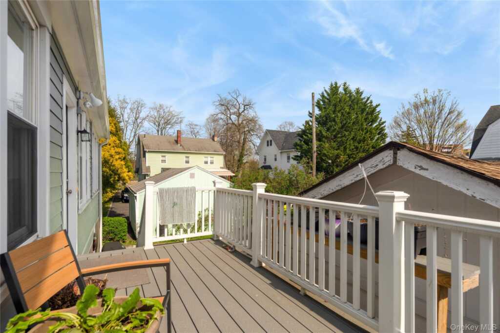 12 Marathon Place, Rye, NY 10573 - Photo 39 of 47