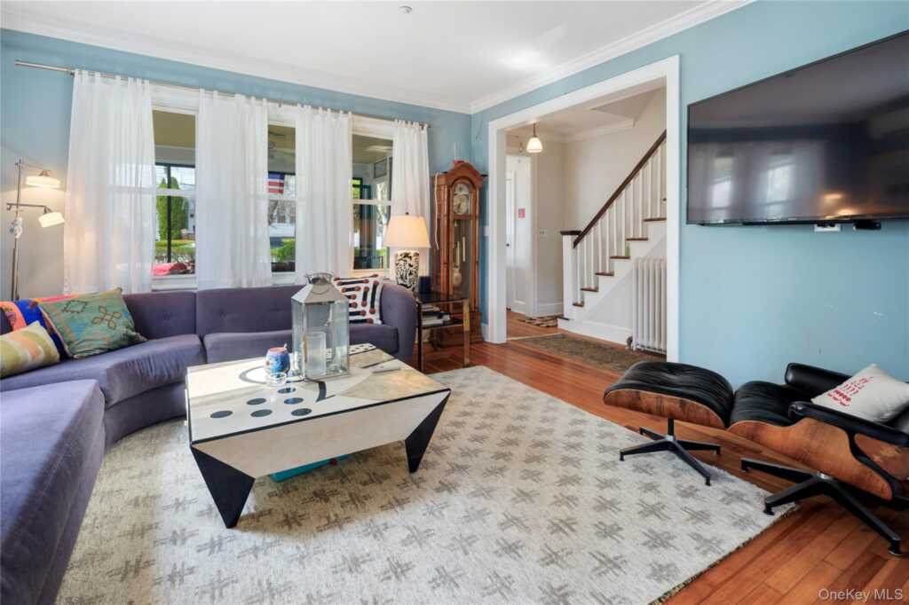 12 Marathon Place, Rye, NY 10573 - Photo 5 of 47