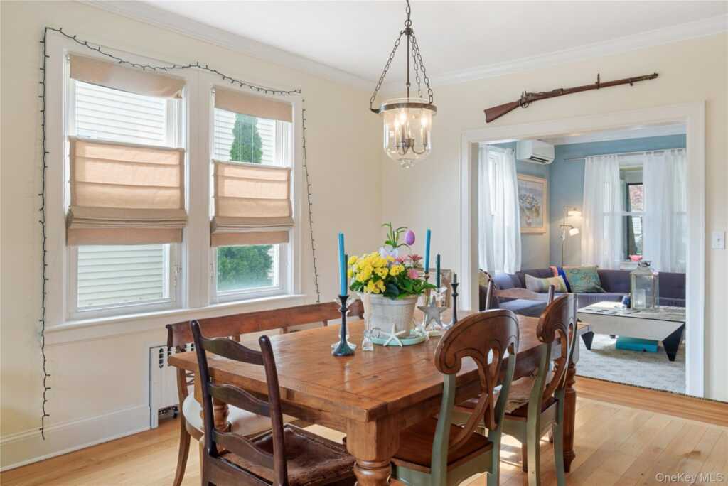 12 Marathon Place, Rye, NY 10573 - Photo 8 of 47