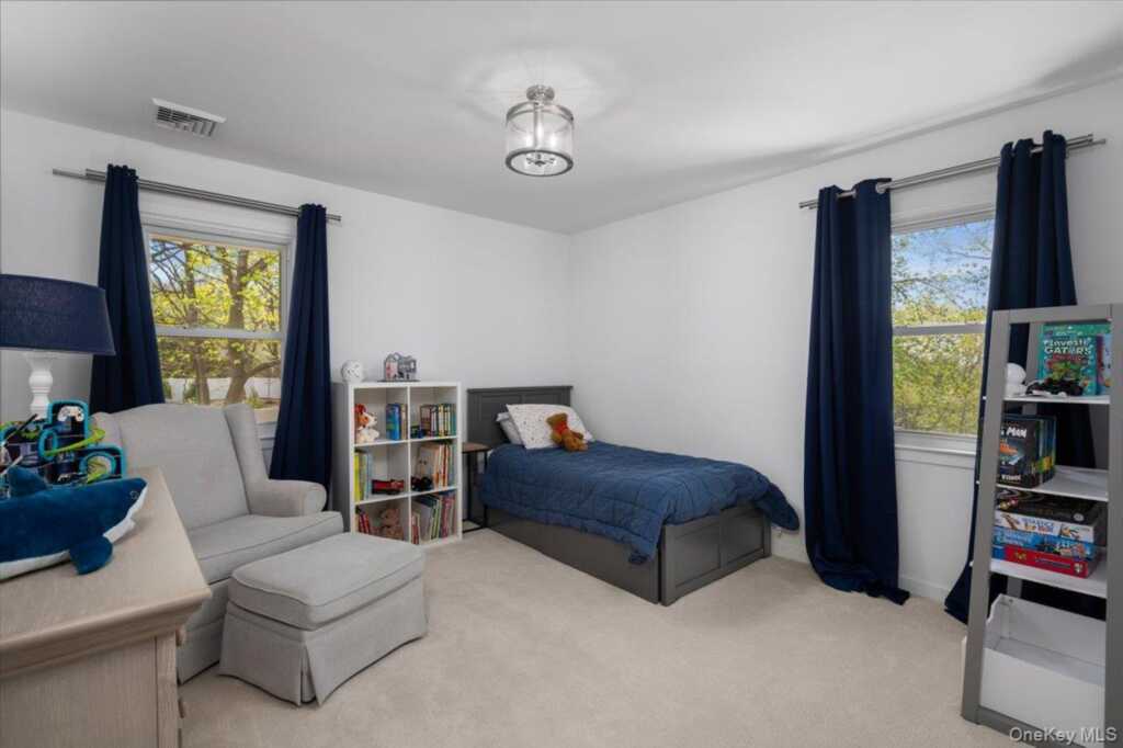 8 Fairlawn Parkway, Rye, NY 10573 - Photo 14 of 25