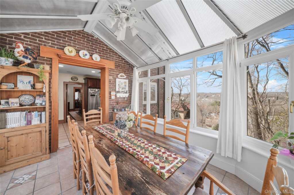 39 Park Circle, White Plains, NY 10603 - Photo 19 of 40