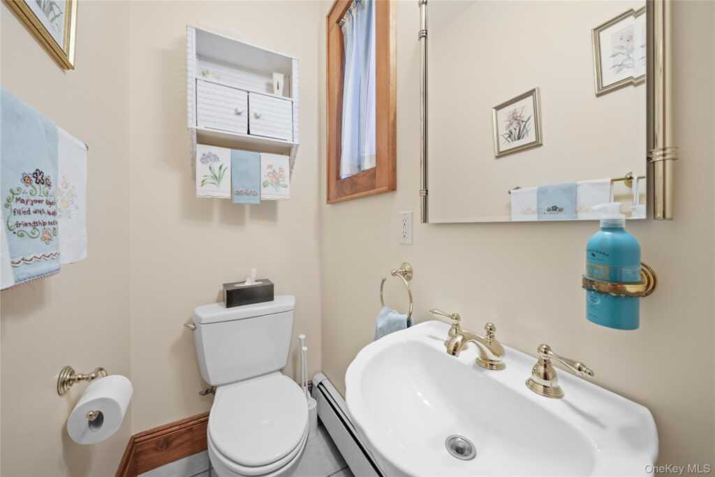 39 Park Circle, White Plains, NY 10603 - Photo 20 of 40