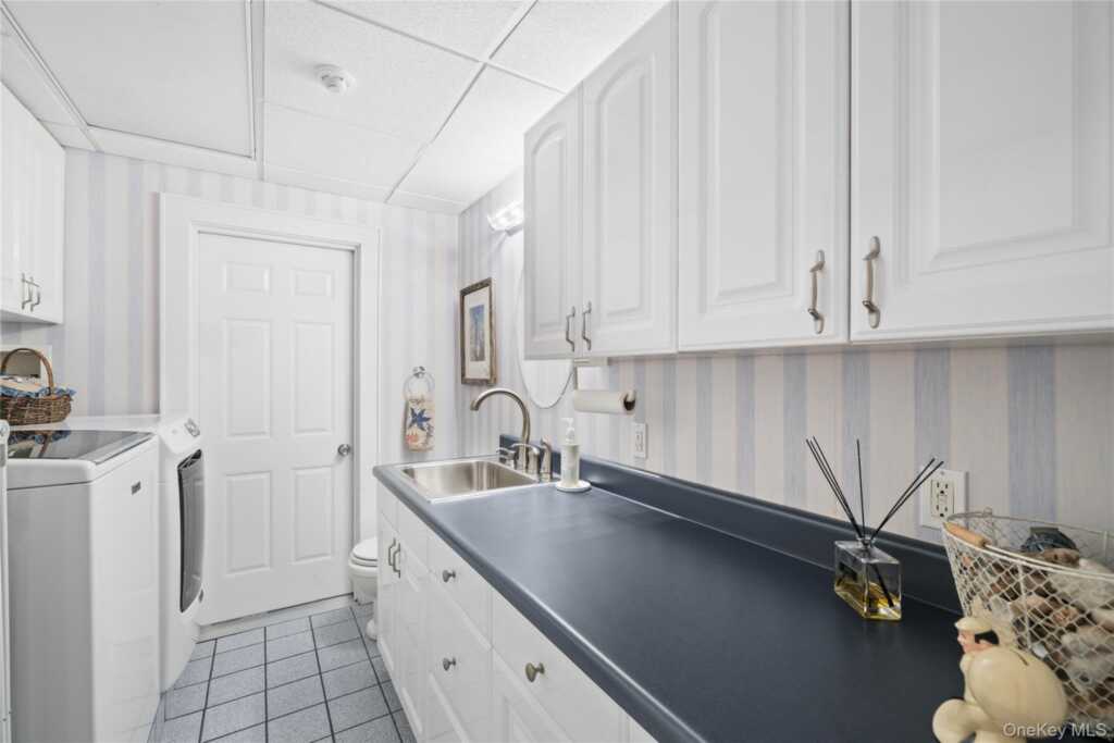 39 Park Circle, White Plains, NY 10603 - Photo 30 of 40