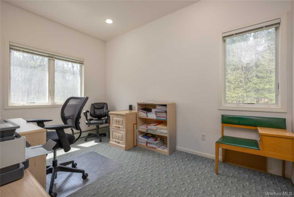 774 Haverstraw Road, Suffern, NY 10901 - Photo 19 of 40