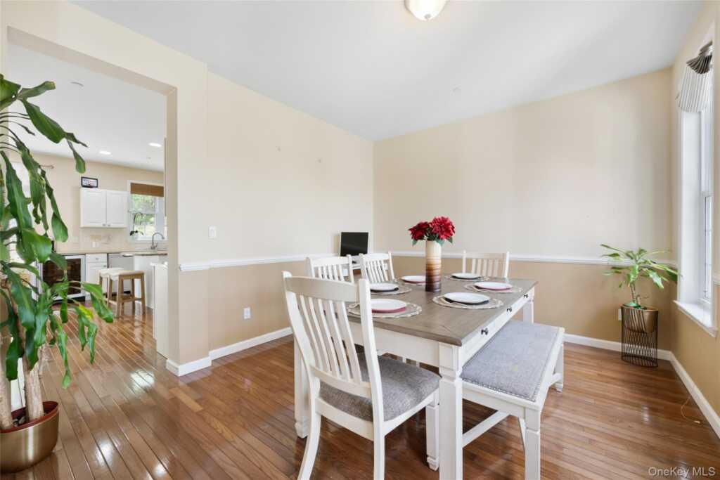 26 Bellefair Road, Rye, NY 10573 - Photo 9 of 33