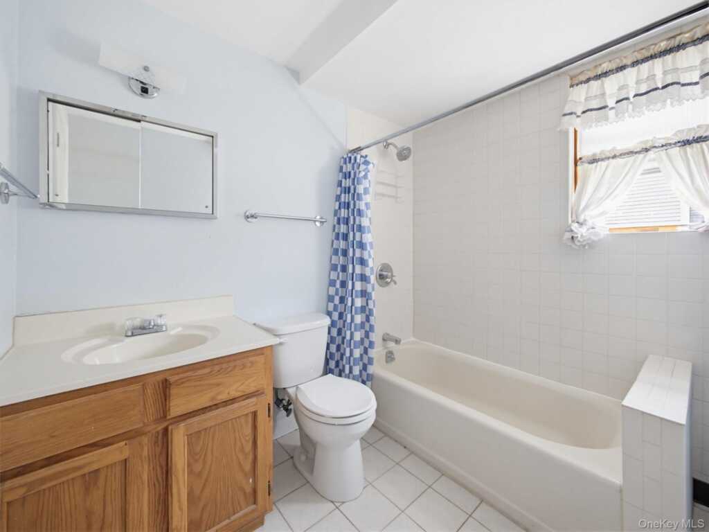 11 Willow Drive, Suffern, NY 10901 - Photo 18 of 26