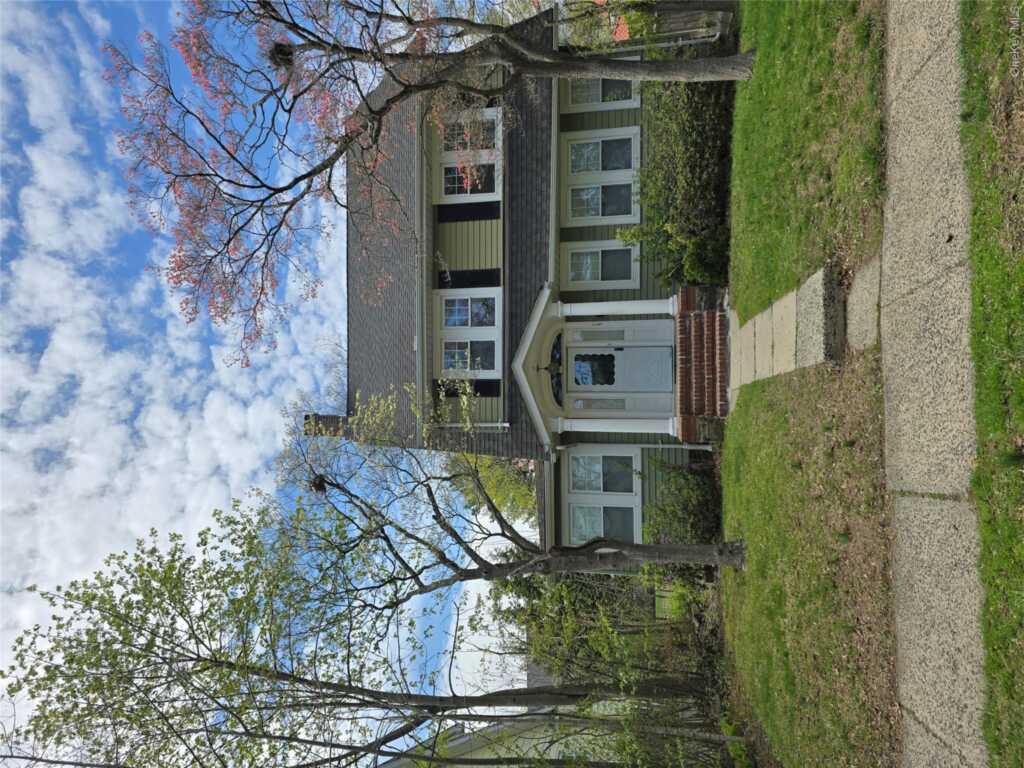 15 Roosevelt Avenue, Rye, NY 10580
