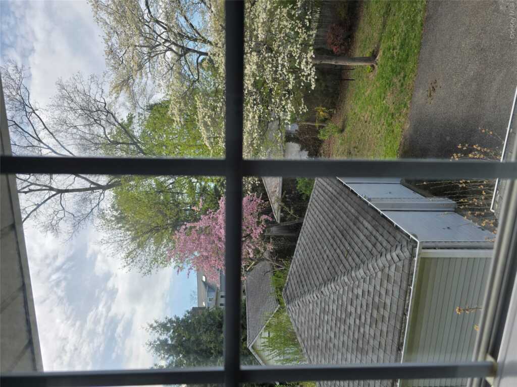 15 Roosevelt Avenue, Rye, NY 10580 - Photo 10 of 13