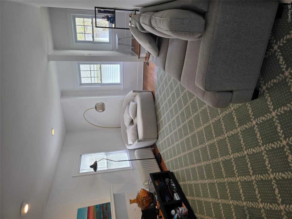 15 Roosevelt Avenue, Rye, NY 10580 - Photo 2 of 13