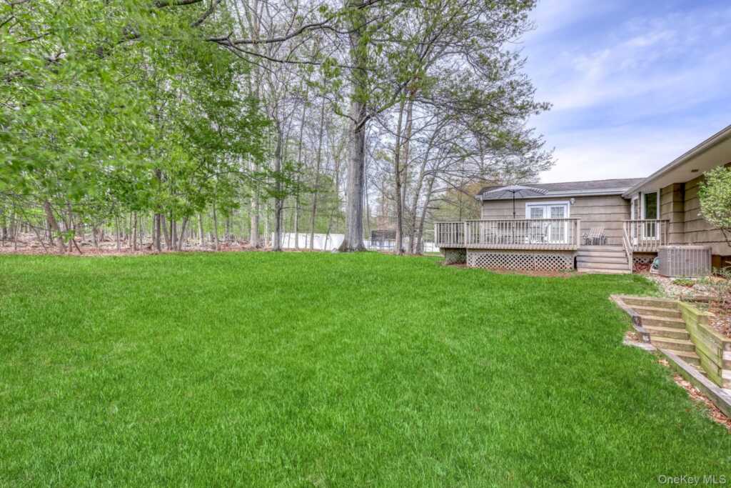 17 Brookline Way, New City, NY 10956 - Photo 17 of 21