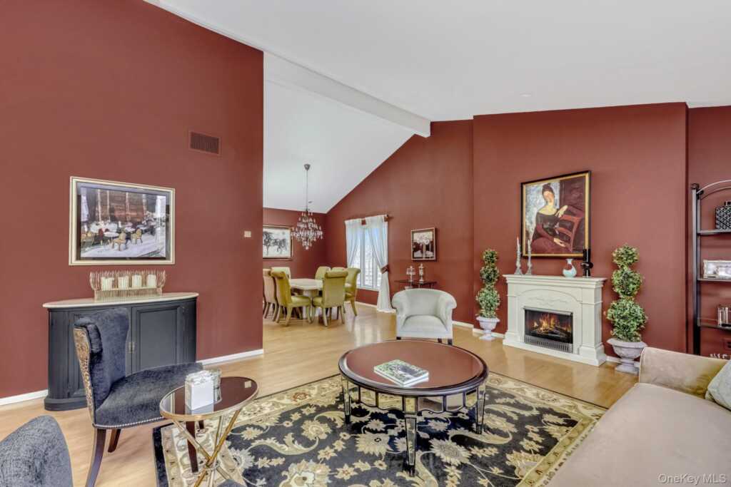 17 Brookline Way, New City, NY 10956 - Photo 4 of 21