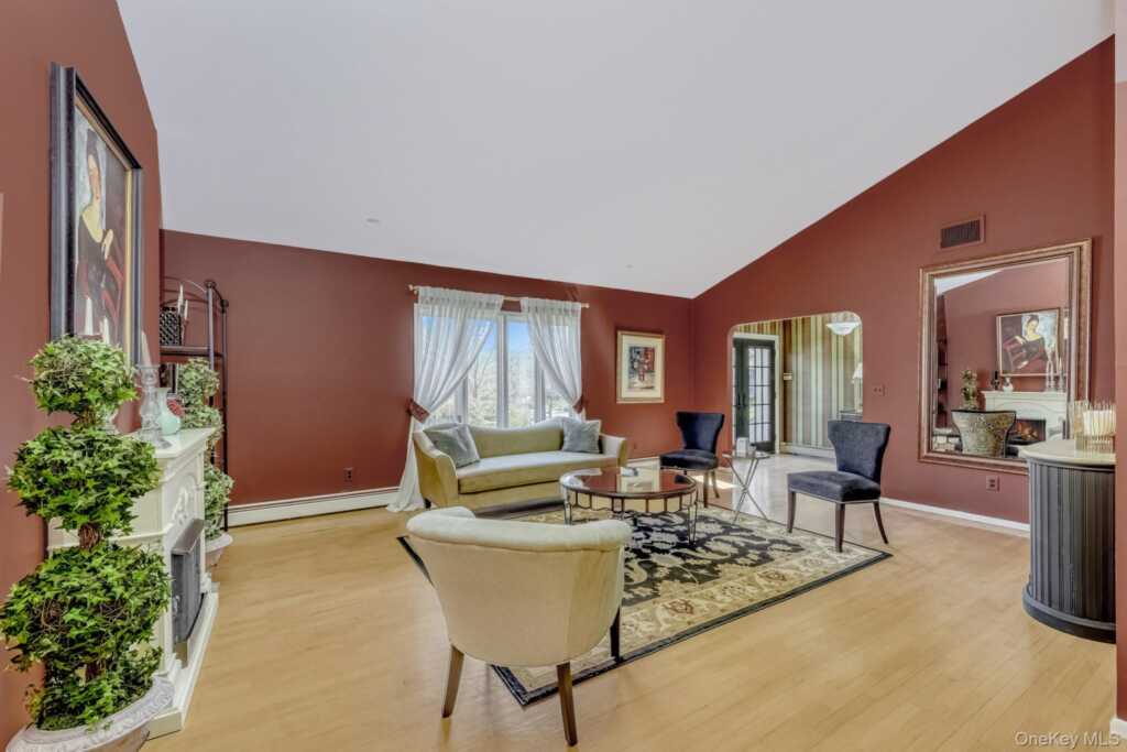 17 Brookline Way, New City, NY 10956 - Photo 6 of 21