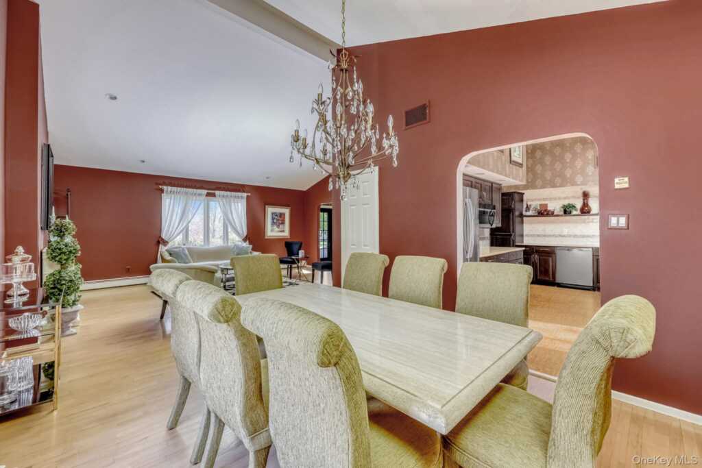 17 Brookline Way, New City, NY 10956 - Photo 7 of 21