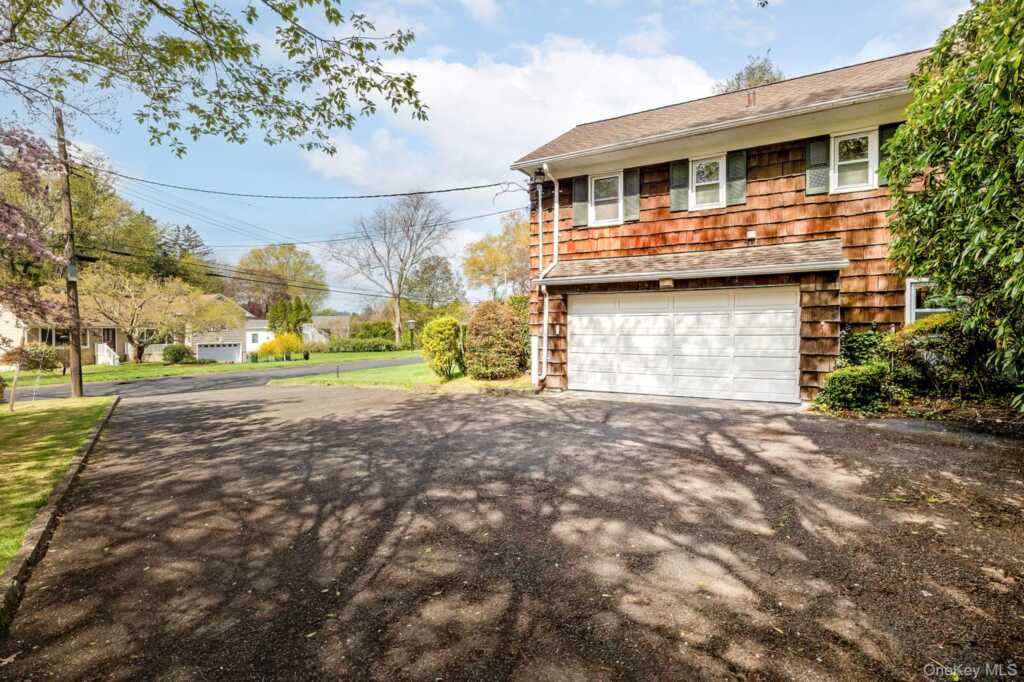 7 Carlton Lane, Rye, NY 10573 - Photo 37 of 44