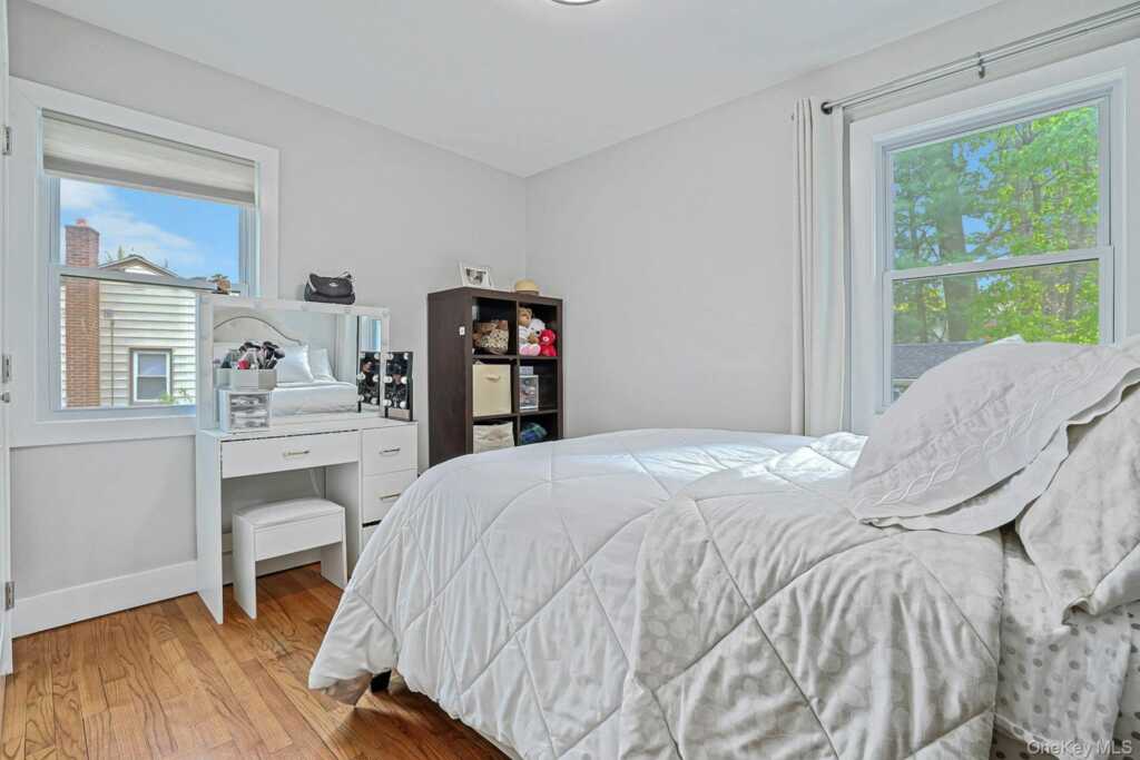 40 Sherwood Drive, Nanuet, NY 10954 - Photo 18 of 31