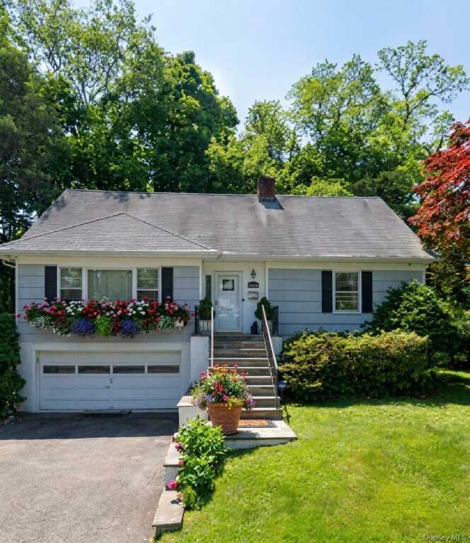 1035 Shore Acres Drive, Rye, NY 10543
