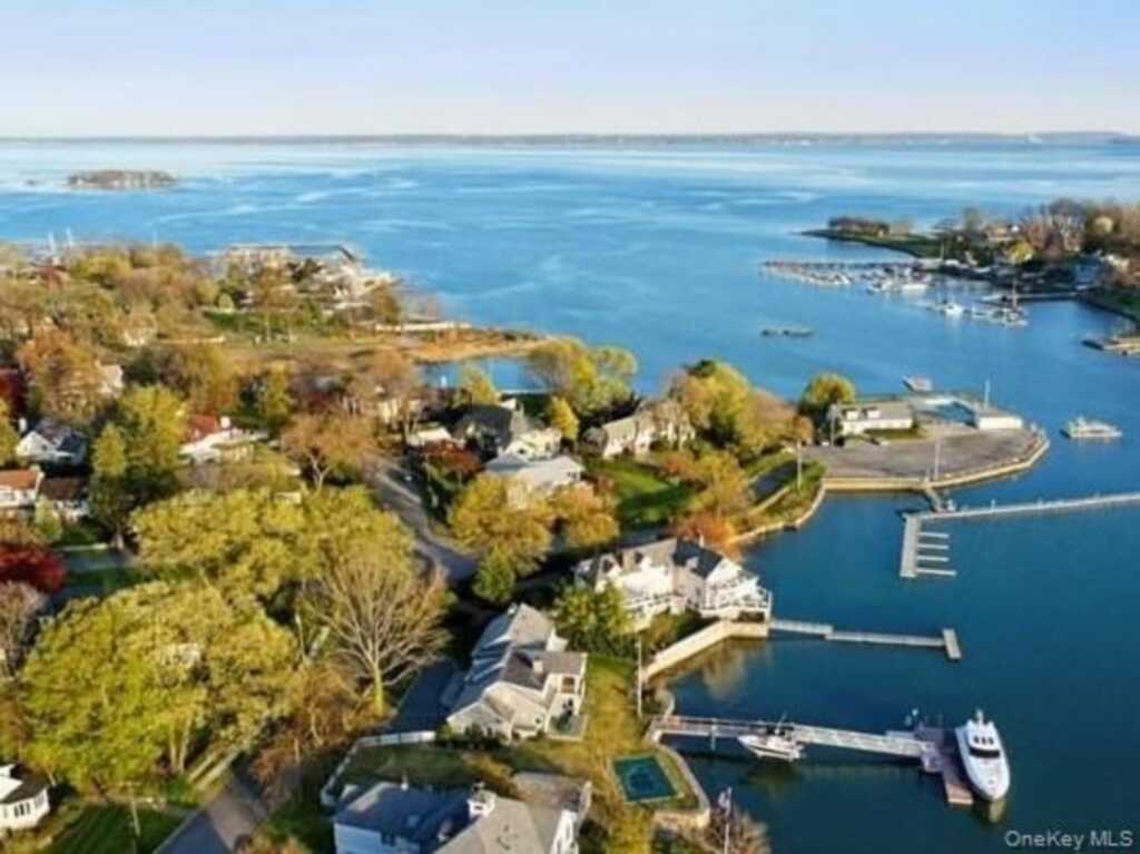 1035 Shore Acres Drive, Rye, NY 10543 - Photo 25 of 29