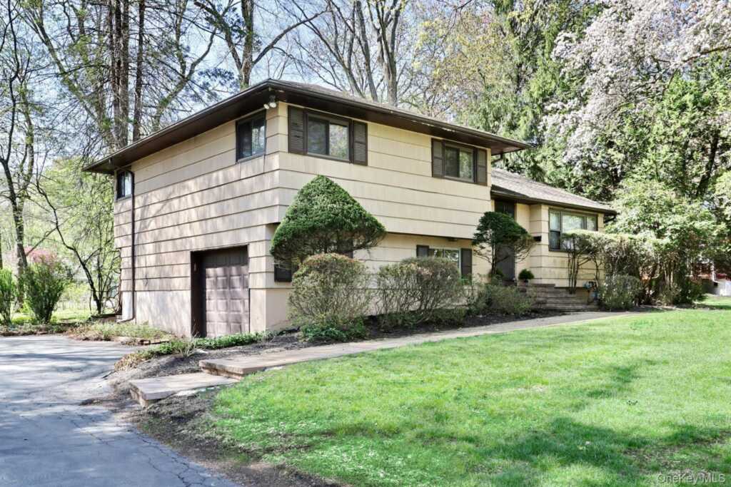 17 Scott Drive, New City, NY 10956 - Photo 18 of 40