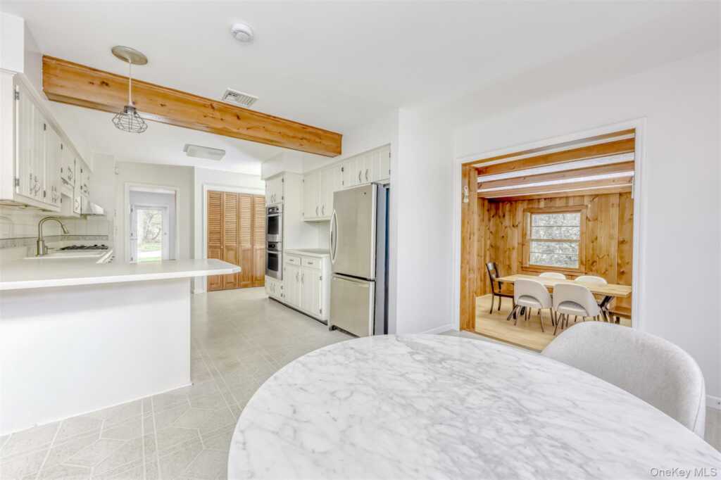 26 River Road, Suffern, NY 10901 - Photo 9 of 27