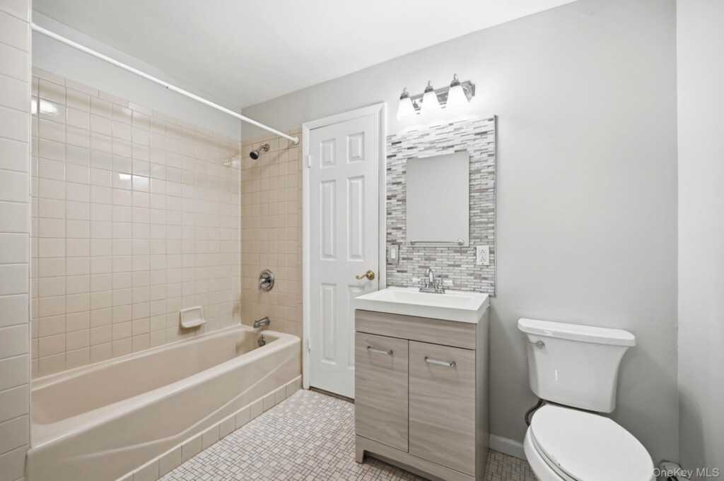 1 Muir Lane, New City, NY 10956 - Photo 30 of 42