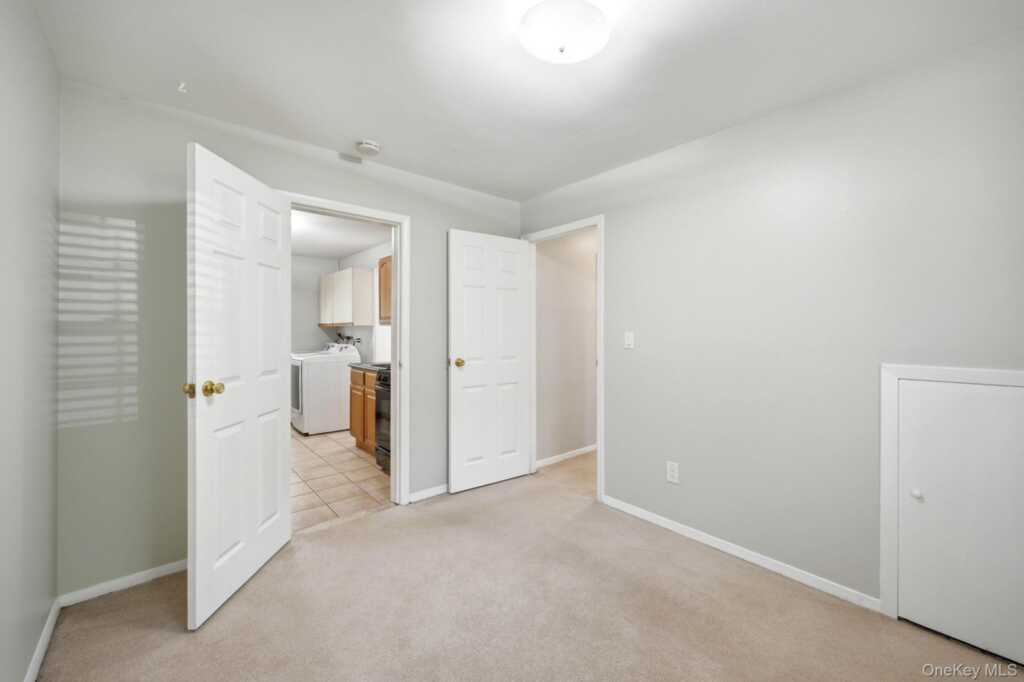 1 Muir Lane, New City, NY 10956 - Photo 33 of 42