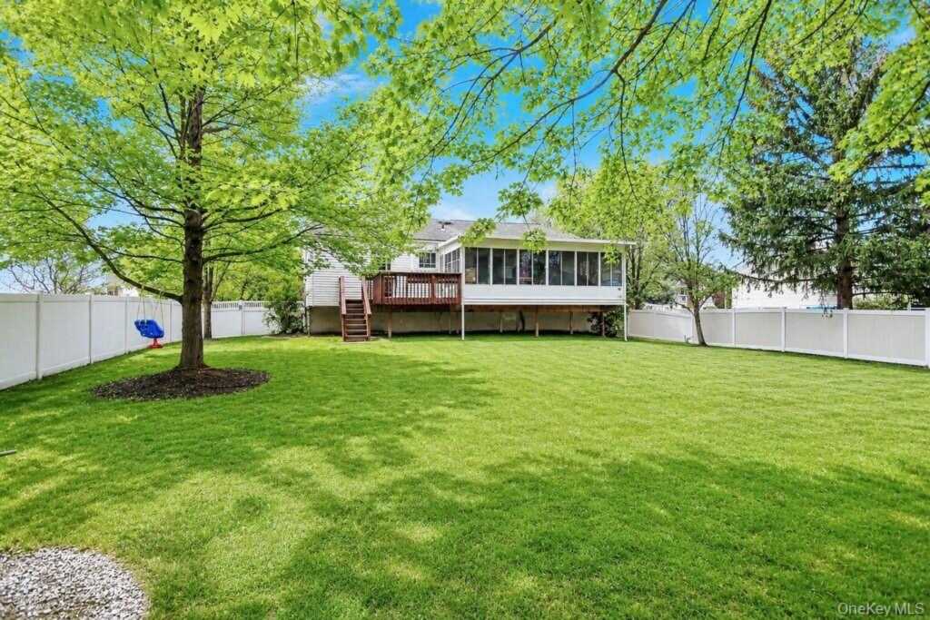 35 Sengstacken Drive, Stony Point, NY 10980 - Photo 15 of 17