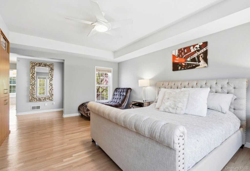 2 Legendary Circle, Rye, NY 10573 - Photo 13 of 32