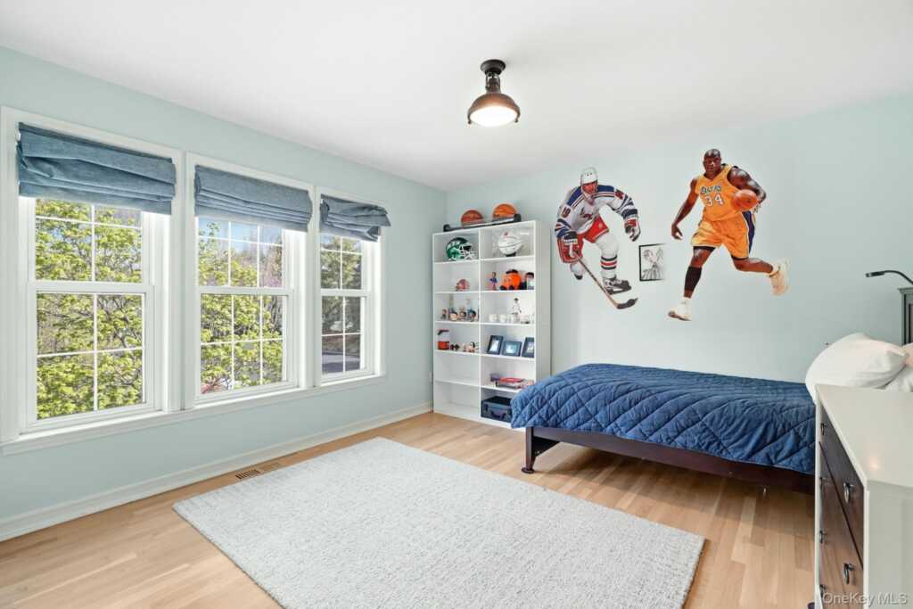 2 Legendary Circle, Rye, NY 10573 - Photo 16 of 32