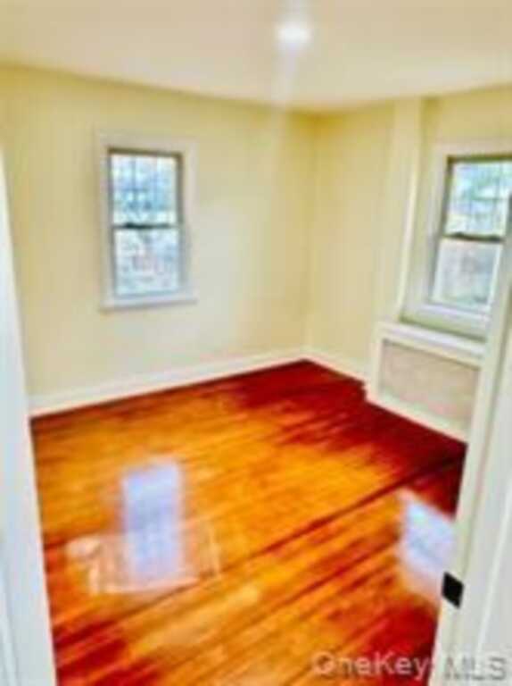 48 Lincoln, New Rochelle, NY 10801 - Photo 4 of 9