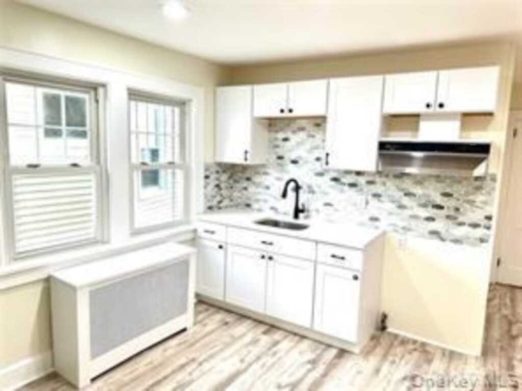 48 Lincoln, New Rochelle, NY 10801 - Photo 6 of 9
