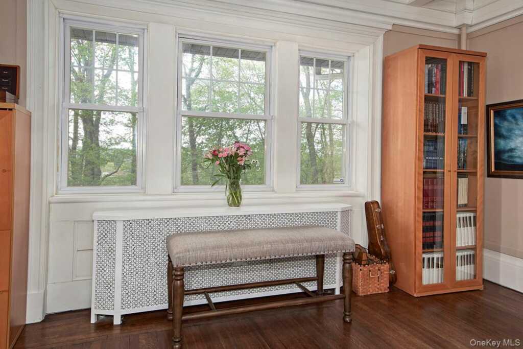 13 Chadwick Road, White Plains, NY 10604 - Photo 12 of 45
